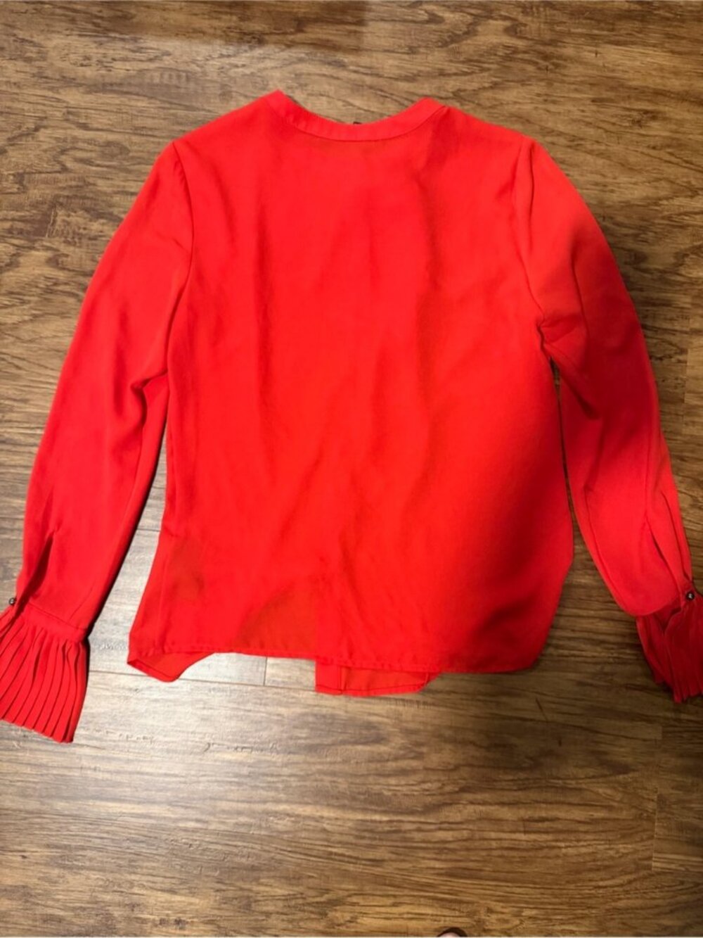 🌼4/$13 - Women's Red Ruffle-Front Button Blouse - Picture 2 of 4